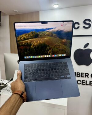 MacBook Air M2 Semi-Novo