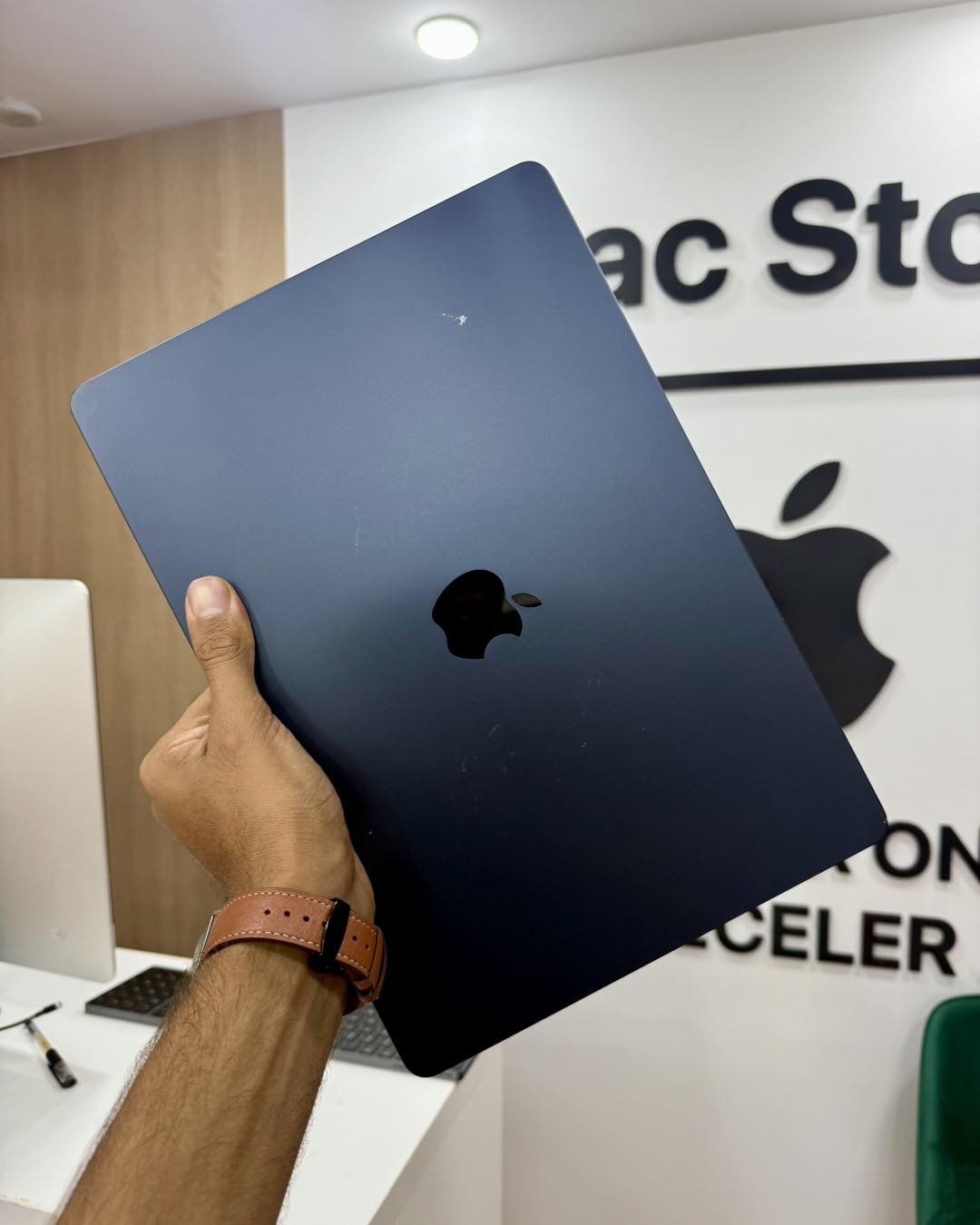 MacBook Air M2 Semi-Novo - Imagem 7